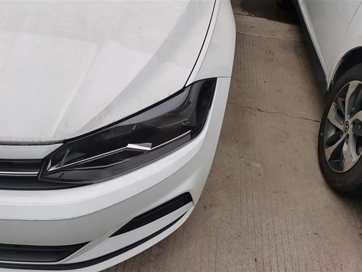 Фото 5 - Volkswagen Polo