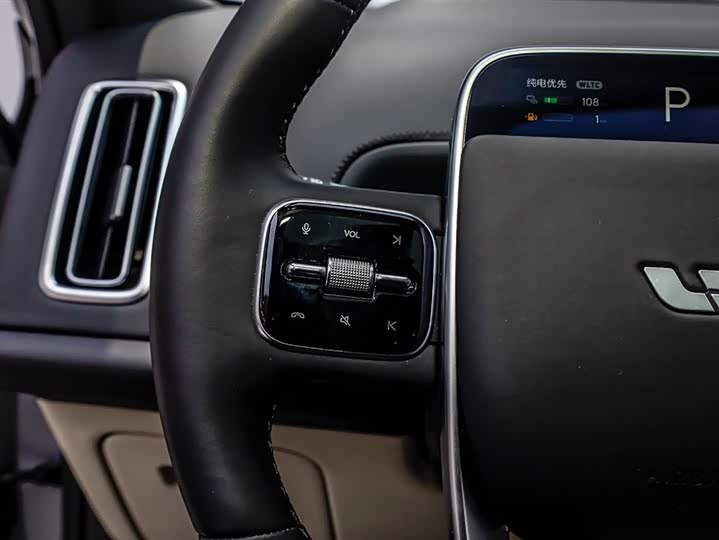 Фото 4 - LiXiang L8