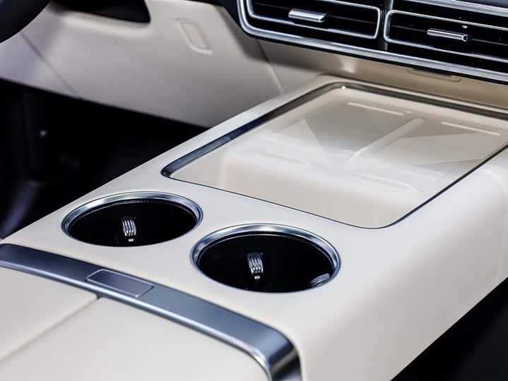 Фото 7 - LiXiang L8