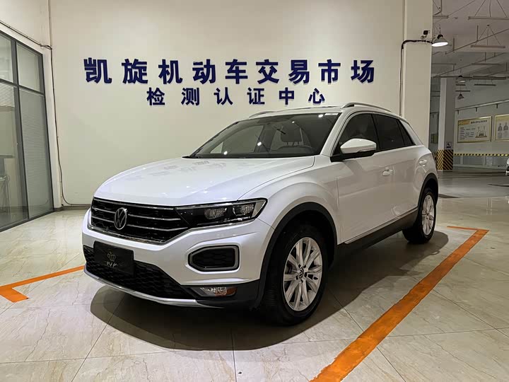 Фото 1 - Volkswagen T-Roc