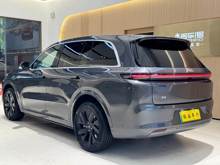 Фото 4 - LiXiang L8