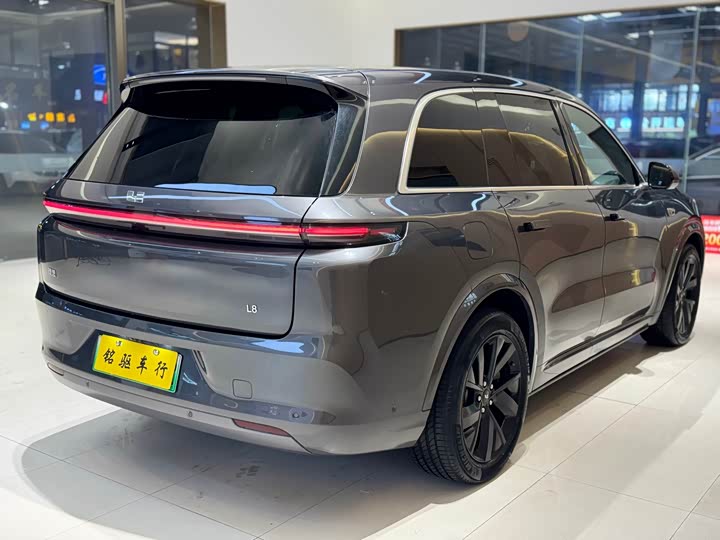 Фото 7 - LiXiang L8