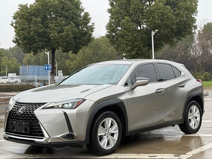 Photo 1 - Lexus UX