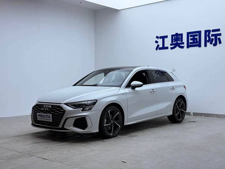 Фото 1 - Audi A3