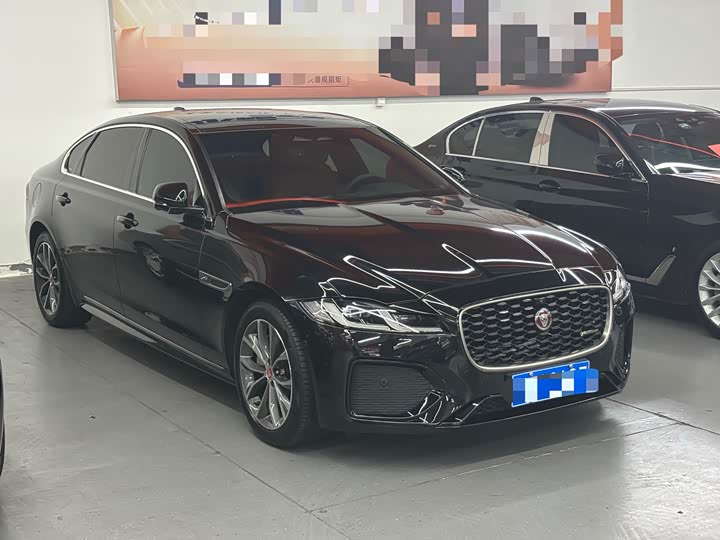 Фото 3 - Jaguar XF L