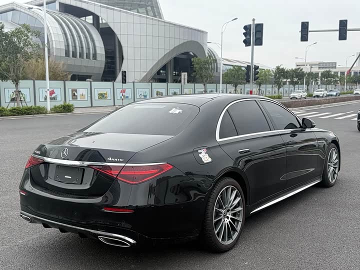 Фото 9 - Mercedes-Benz S-Class