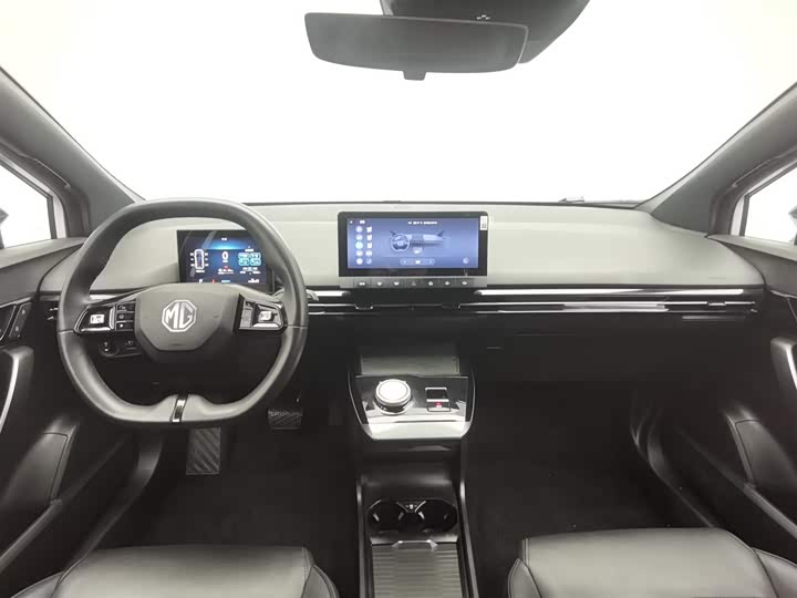 Фото 5 - MG Motor 4 EV