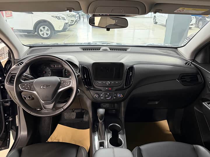 Фото 5 - Chevrolet Equinox