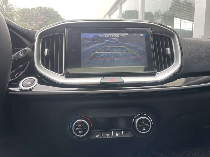 Фото 8 - Kia KX1