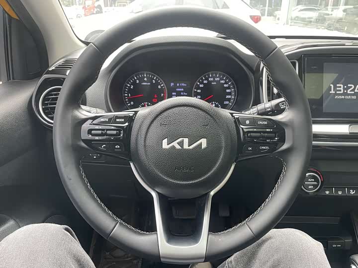 Фото 9 - Kia KX1