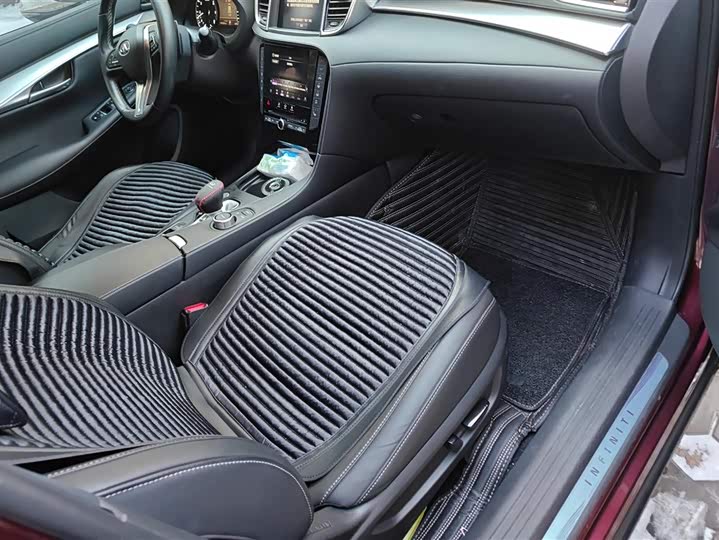 Фото 8 - Infiniti QX50