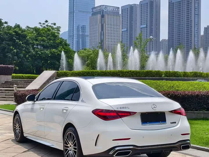 Фото 8 - Mercedes-Benz C-Class