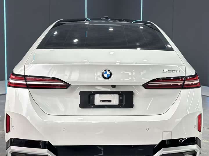 Фото 7 - BMW 5 Series