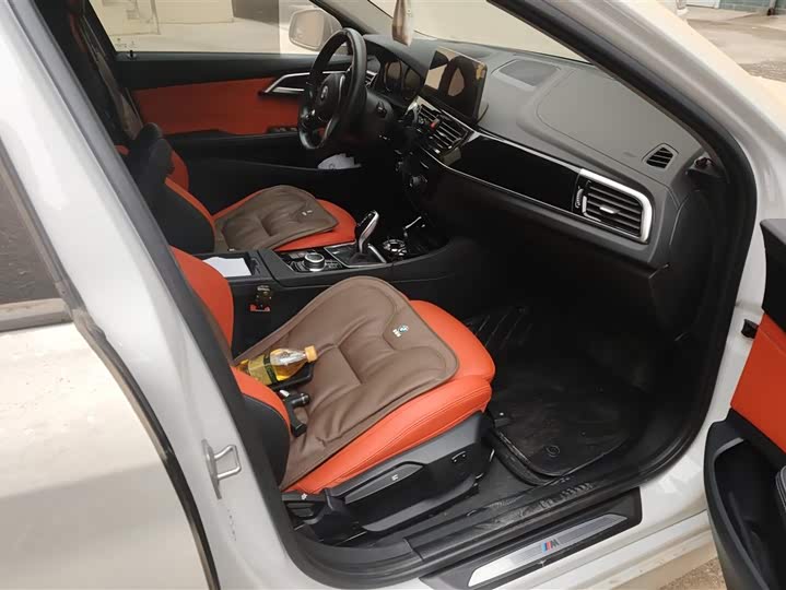 Фото 8 - BMW 1 Series