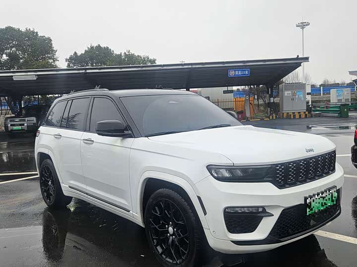 Photo 1 - Jeep Grand Cherokee Hybrid