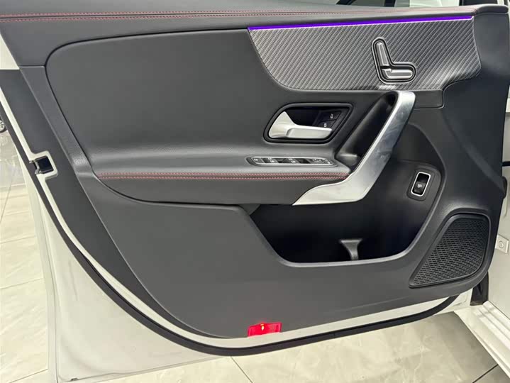 Фото 3 - Mercedes-Benz A-Class