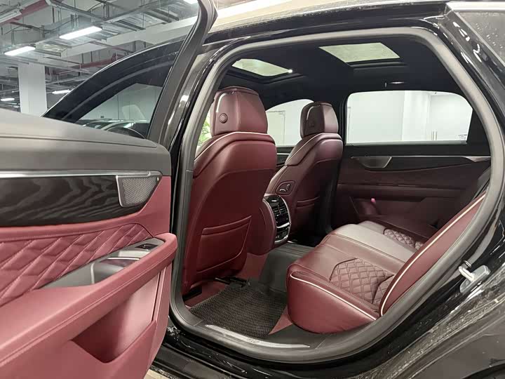 Фото 6 - Cadillac CT6