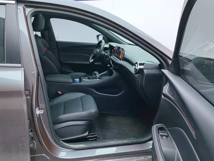 Фото 8 - MG Motor 5