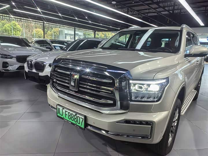 Фото 3 - Tank 500 Hybrid