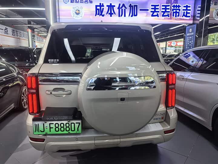 Фото 7 - Tank 500 Hybrid