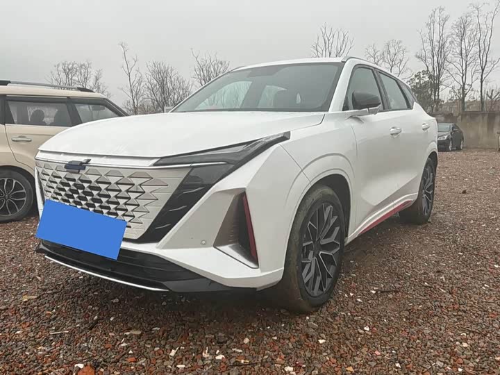 Photo 2 - Changan Oshan Z6