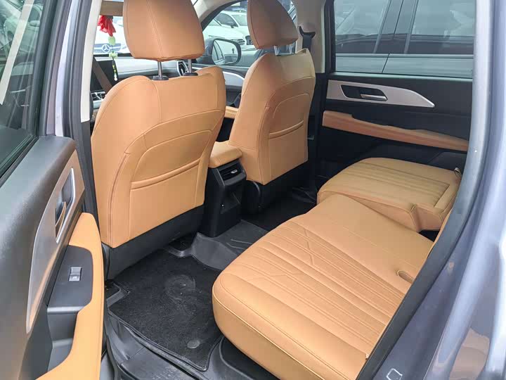 Фото 9 - Haval H5