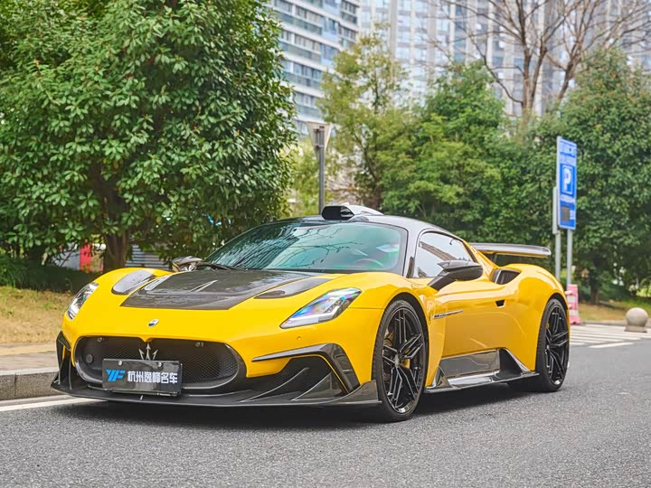 Фото 1 - Maserati MC20