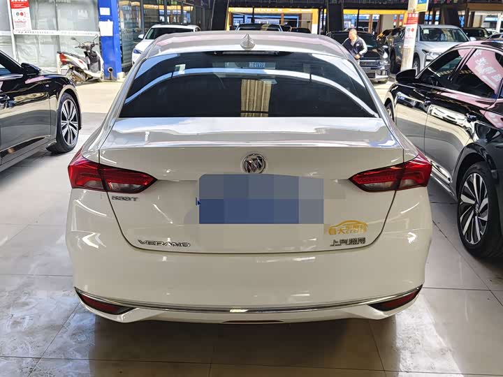 Фото 7 - Buick Verano