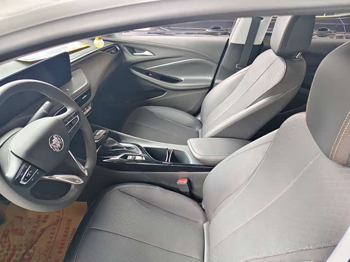 Фото 9 - Buick Verano