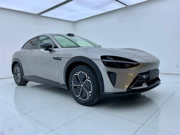 Фото 3 - Xiaomi YU7