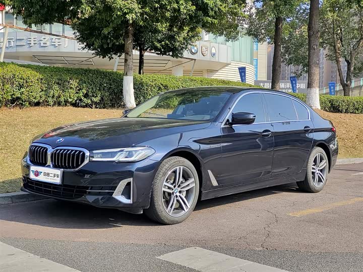 Фото 1 - BMW 5 Series