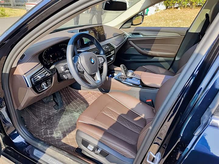 Фото 7 - BMW 5 Series