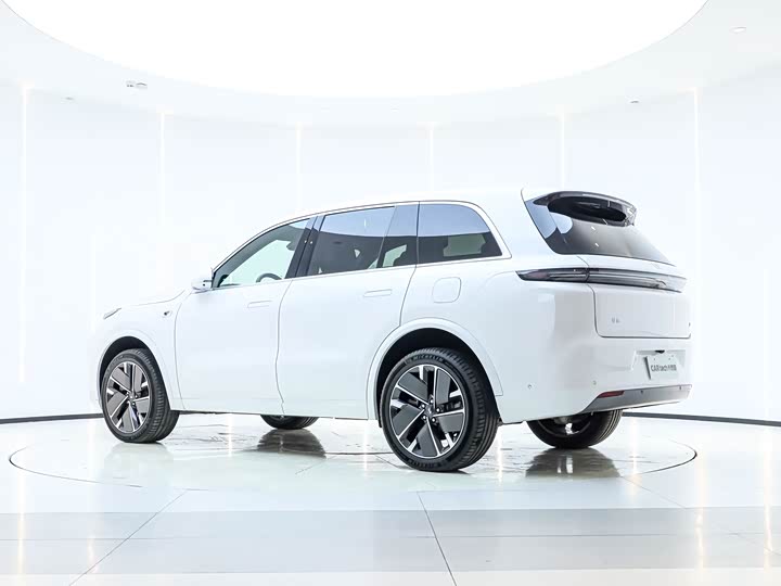 Фото 4 - LiXiang L8