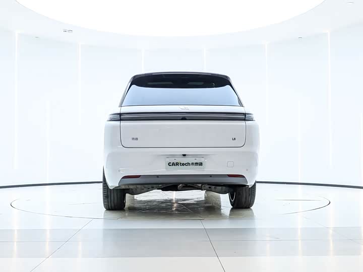 Фото 9 - LiXiang L8