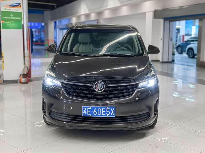 Фото 2 - Buick GL8 ES