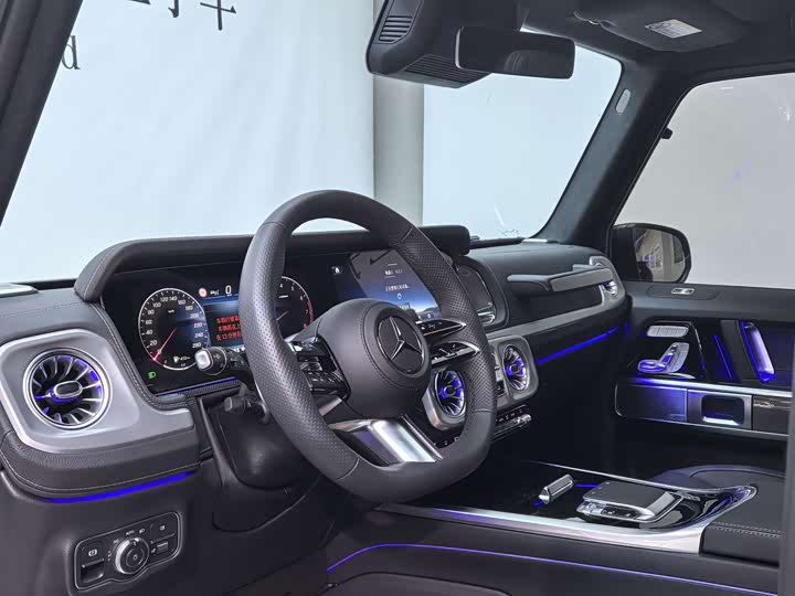 Фото 7 - Mercedes-Benz G-Class