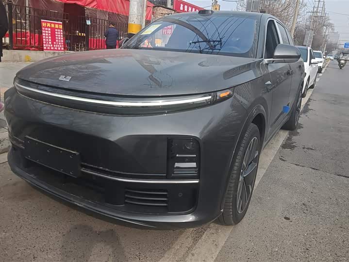 Photo 1 - LiXiang L7