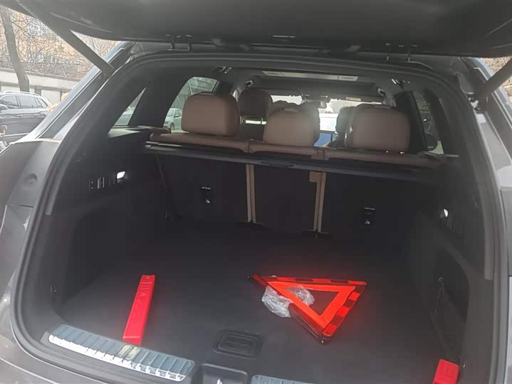 Photo 4 - LiXiang L7