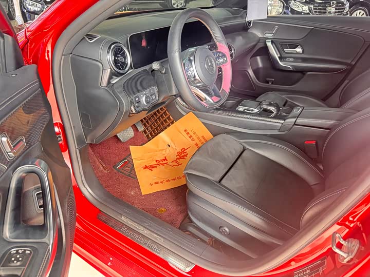 Фото 3 - Mercedes-Benz A-Class