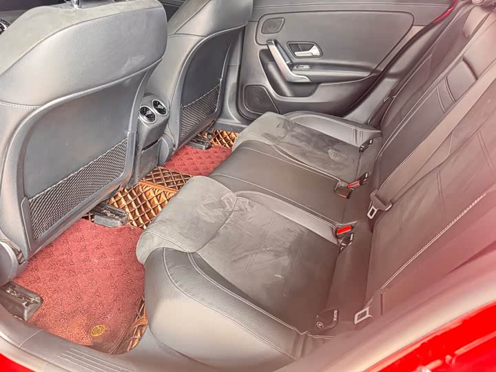 Фото 4 - Mercedes-Benz A-Class