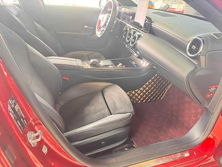 Фото 7 - Mercedes-Benz A-Class