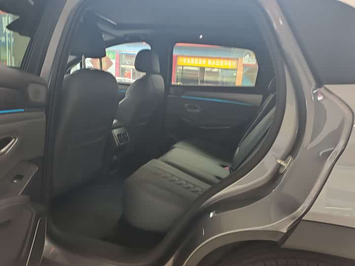 Фото 9 - BYD Song L DM-i Hybrid