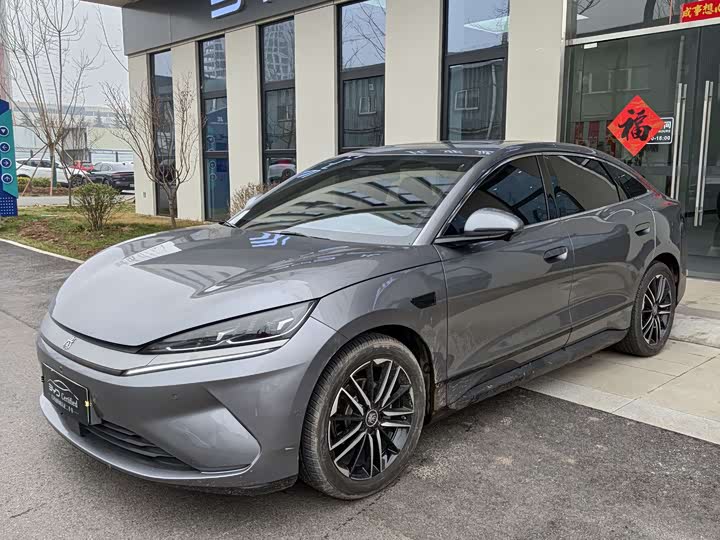 Фото 1 - BYD Qin L