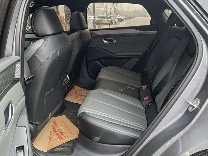 Фото 6 - BYD Qin L