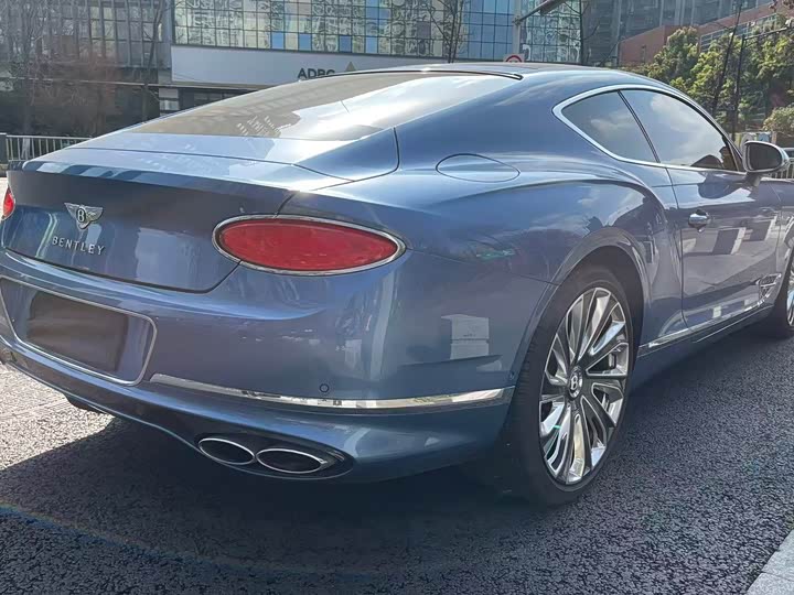 Фото 7 - Bentley Continental GT