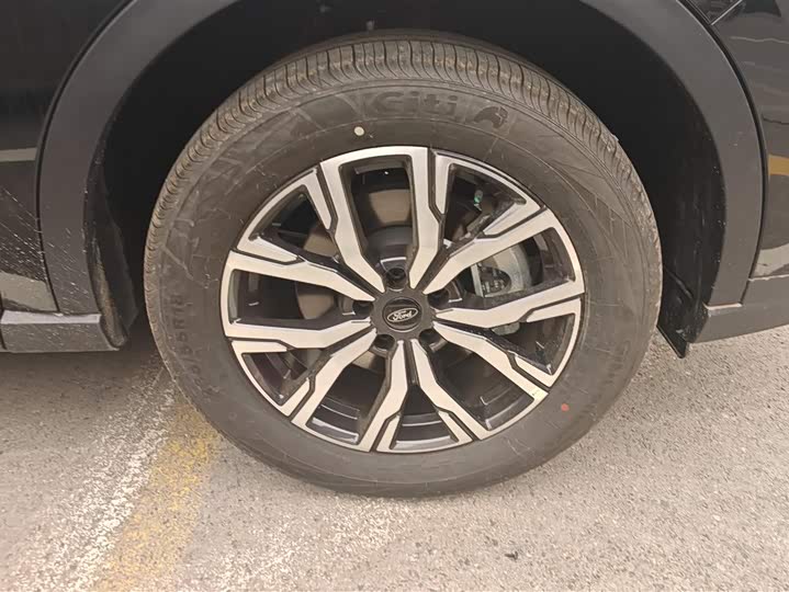 Фото 6 - Ford Equator Sport