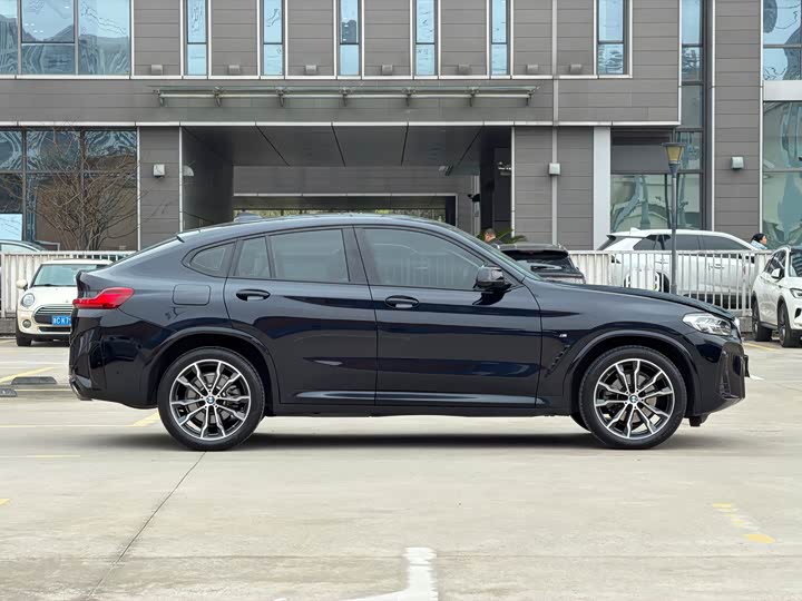 Фото 6 - BMW X4