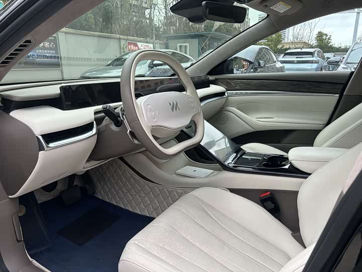 Photo 4 - IM motors L7