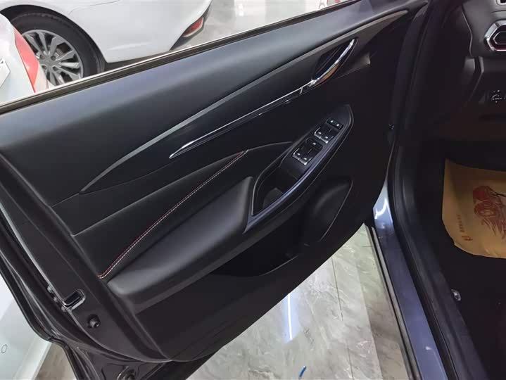 Фото 7 - Changan Oshan X5