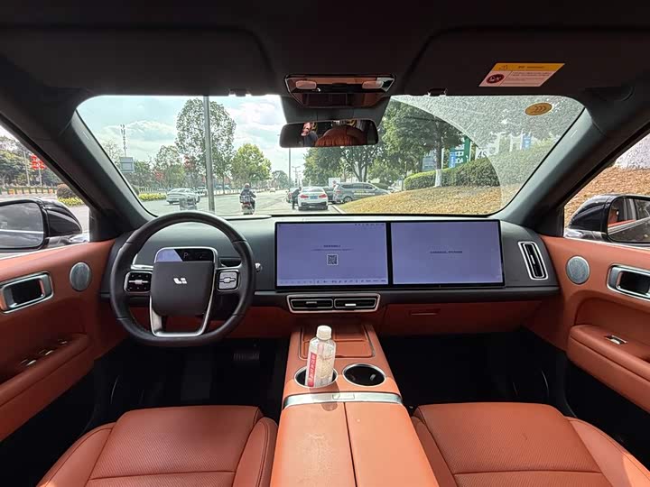 Фото 7 - LiXiang L6